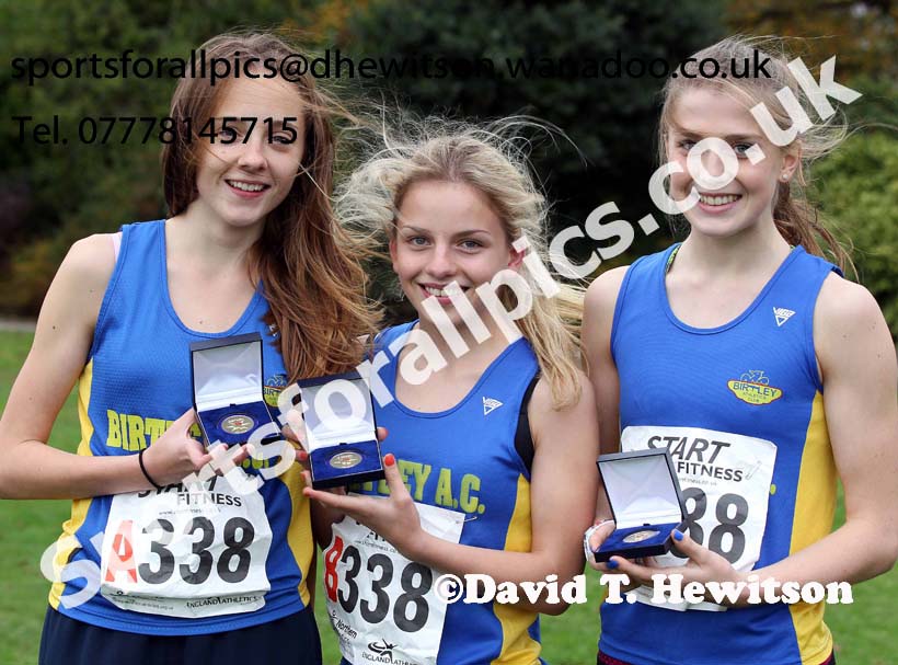 Birtley winners of the under-17 womens Northern Cross Country Relays. Photo: David T. Hewitson/Sports for All Pics
